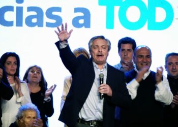Alberto Fernández: "Hoy los argentinos empezamos a construir otra historia"