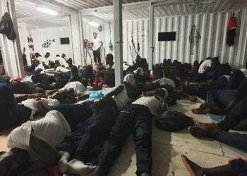 NGO vessels rescue migrajts at Mediterranean