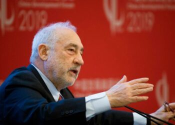 Columbia University Professor Joseph Stiglitz speaks at the China Development Forum in Beijing on March 24, 2019. (Photo by THOMAS PETER / POOL / AFP)
