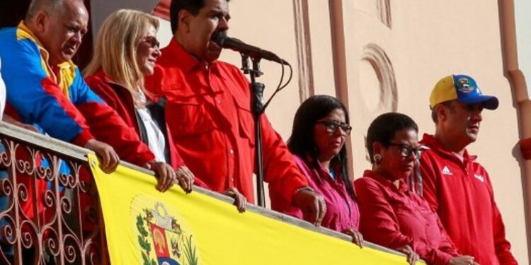 Diosdado Cabello, Cilia Flores, Nicolás Maduro, Delcy Rodríguez,. Tareck El Aissami. Foto AVN.