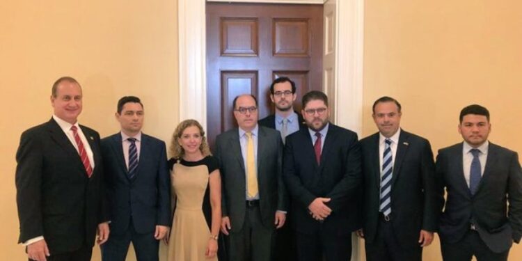 Julio Borges y los cámara de representantes de EEUU. Foto @JulioBorges