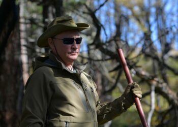 Russian President Vladimir Putin is seen during his holiday in the Siberian taiga, Russia October 7, 2019.  Sputnik/Alexei Druzhinin/Kremlin via REUTERS ATTENTION EDITORS - THIS IMAGE WAS PROVIDED BY A THIRD PARTY.