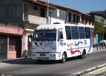 Autobús de pasajeros estado Mérida. Foto @jquinteronews.
