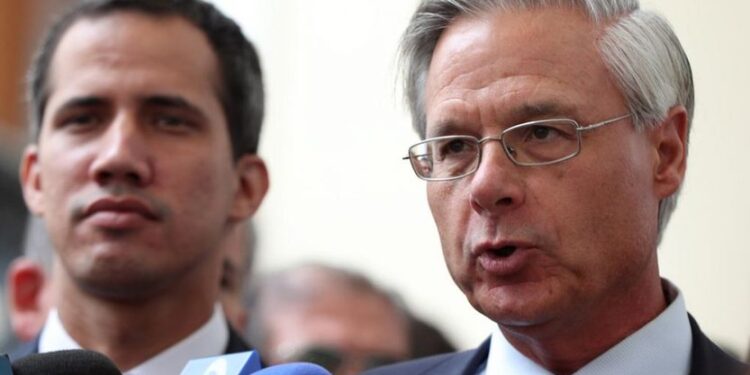 Embajador del Reino Unido en Venezuela Andrew Soper. Foto Asamblea Nacioal / EFE.