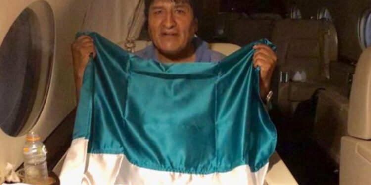 Evo Morales, Foto @m_ebrard