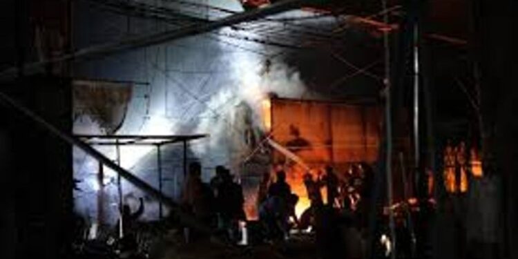Incendio en mercado ¡La Merced' de Ciudad de México. Foto de archivo.