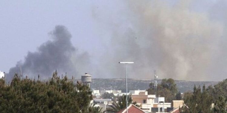 Bombardeos sobre Trípoli. EFE