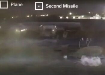 The New York Times Fueron 2 los misiles que golpearon el avión ucraniano. Foto captura de video.