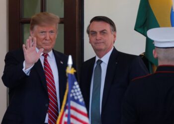 U.S. President Donald Trump welcomes Brazilian President Jair Bolsonaro to the White House in Washington, U.S., March 19, 2019. REUTERS/Carlos Barria