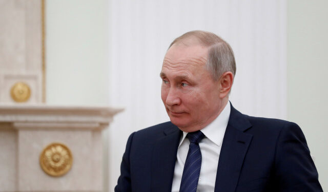 Imagen de archivo del presidente ruso, Vladimir Putin, durante una ceremonia en Moscú, Rusia, Febrero 27, 2020. REUTERS/Evgenia Novozhenina/Pool/