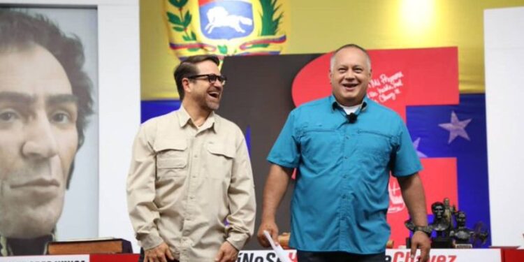 Diosdado Cabello y Rafael Lacava. Foto @ConElMazoDando