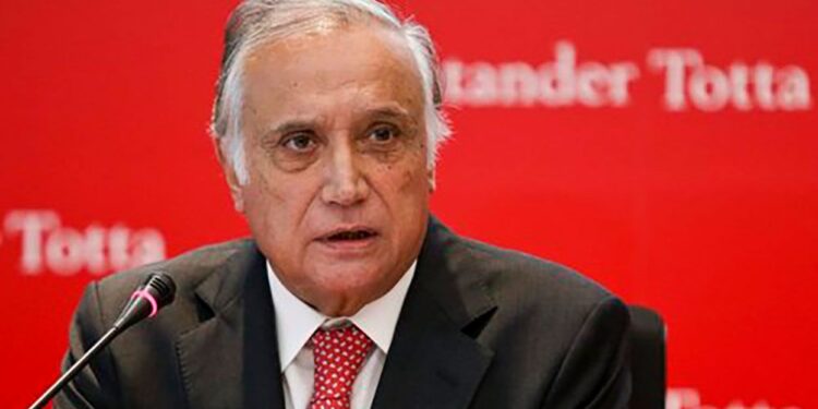 El expresidente del Consejo de Administración del Banco Santander en Portugal, António Vieira Monteiro (+). Foto de archivo.