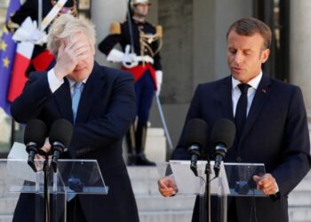Emmanuel Macron y Boris Johnson. Foto de achivo.