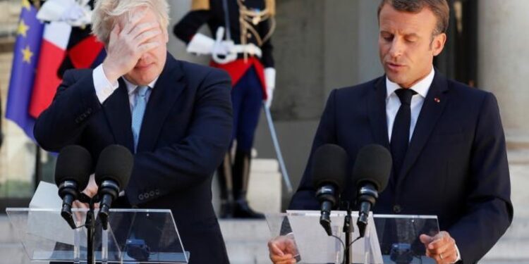 Emmanuel Macron y Boris Johnson. Foto de achivo.