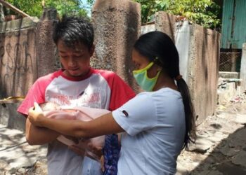 Young couple John Tupas and Colline Tabesa named their first born Covid Marie, after the coronavirus disease 2019 pandemic. Photo courtesy of Adrian Prietos