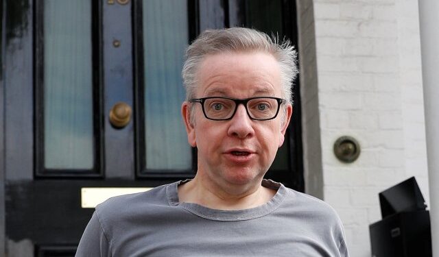 REFILE - QUALITY REPEAT Britain's Secretary of State for Environment, Food and Rural Affairs Michael Gove, who is running to succeed Theresa May as Prime Minister, leaves his home in London, Britain, May 28, 2019. REUTERS/Peter Nicholls