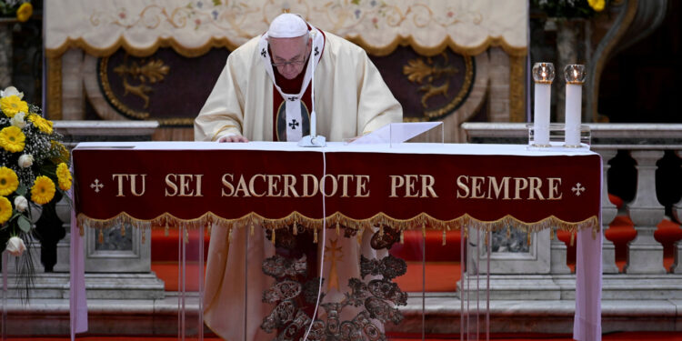 Pope Francis leads Mass and the Regina Coeli prayer in Rome's Santo Spirito in Sassia church without public participation due to an outbreak of the coronavirus disease (COVID-19), in Rome, Italy, April 19, 2020. Vatican Media/­Handout via REUTERS    ATTENTION EDITORS - THIS IMAGE WAS PROVIDED BY A THIRD PARTY.  REFILE - CLARIFYING THE CAPTION