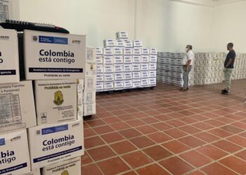Colombia, mercados a venezolanos.