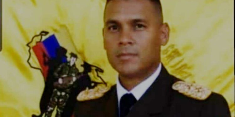 El teniente coronel Ernesto Solis Mares (+). Foto de archivo.