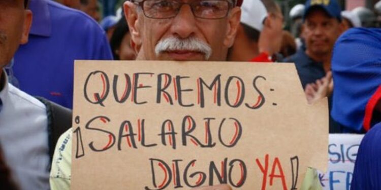 Trabajador. salarios dignos. Venezuela. Foto Twitter.