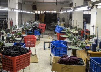 In this photo taken on April 7, 2020, a general view shows an empty garment factory during a government-imposed lockdown as a preventive measure against the COVID-19 coronavirus, in Ashulia on the outskirts of Dhaka. - One day Parvin was toiling to meet the fast-fashion demands of European capitals, the next she was among hundreds of thousands of Bangladeshi clothes workers made instantly jobless as the coronavirus pandemic struck. Big-name international brands have cancelled billions of dollars in orders because of the pandemic, decimating Bangladesh's most important export industry and hurting in particular rural woman who dominate the workforce. (Photo by MUNIR UZ ZAMAN / AFP)