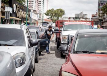 Gasolina, colas Vzla.