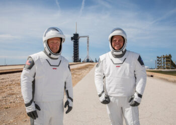 NASA astronauts Douglas Hurley (L) and Robert Behnken pose while participating in a dress rehearsal for launch at the agency’s Kennedy Space Center ahead of NASA’s SpaceX Demo-2 mission to the International Space Station in Cape Canaveral, Florida, U.S. May 23, 2020. Picture taken May 23, 2020. NASA/Kim Shiflett/Handout via REUTERS.  THIS IMAGE HAS BEEN SUPPLIED BY A THIRD PARTY.