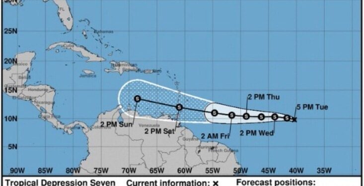 Centro Nacional de Huracanes de EEUU comenzó a emitir advertencias sobre la depresión tropical ‘siete’, que amenza al norte de Venezuela.