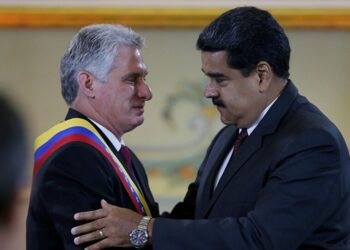 Miguel Díaz-Canel y Nicolás Madurol. Foto agencias.