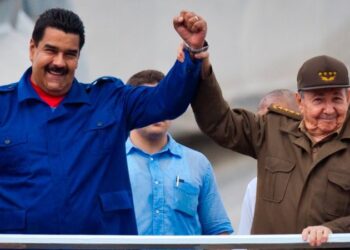 Nicolás Maduro y Raúl Castro. Foto Agencias.
