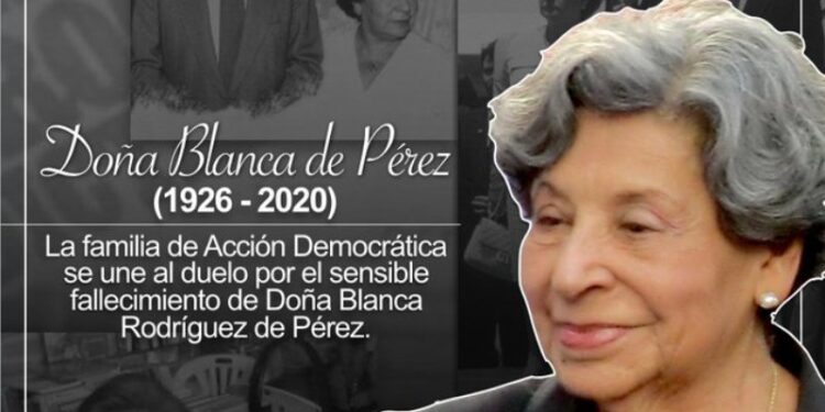 Doña Blanca de Pérez. Foto @ADemocratica.