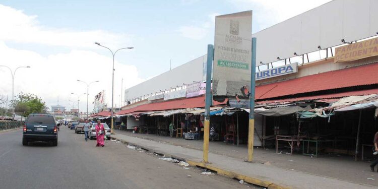 Mercado de las Pulgas Zulia. Foto de archivo.