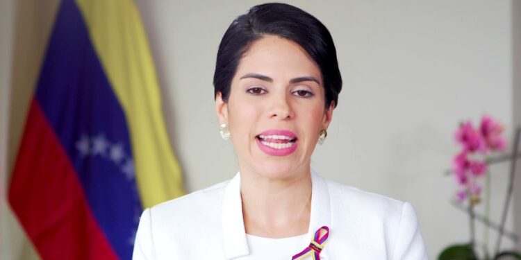 Embajadora de Venezuela en Costa Rica. María A. Faria. Foto de archivo.