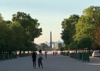 Francia. El Louvre, remodelar el jardín de las Tullerías. Foto captura de video EFE.