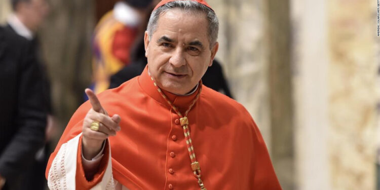 Giovanni Angelo Becciu el 28 de junio de 2018 en el Palacio Apostólico de la Basílica de San Pedro en el Vaticano.