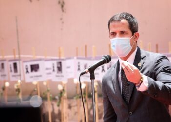 Juan Guaidó. Pdte (E) de Venezuela. Héroes de la Salud, homenaje, Foto @jguaido