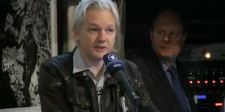Julian Assange. Foto captura de video EFE.
