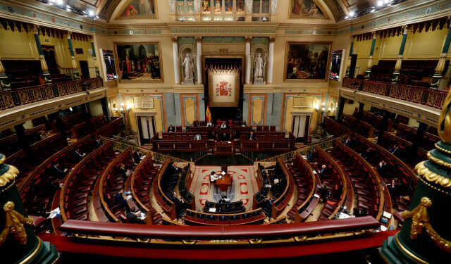 General view of the Chamber as Spanish Prime Minister, Pedro Sanchez (C, rear), delivers a speech during a plenary session at Lower Chamber of Spanish Parliament, in Madrid, Spain, 06 May 2020. Sanchez comes back to Congress of Deputies to achieve the fourth extension of the emergency state to carry out the de-escalation plan amid COVID-19 pandemic. EFE/J.J. Guillen POOL