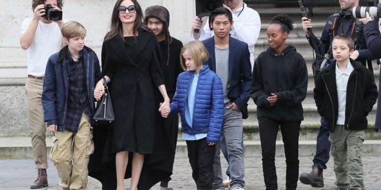 Angelina Jolie e hijos. Foto agencias.