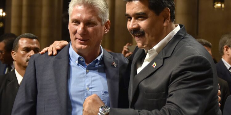 Miguel Díaz-Canel y Nicolás Maduro. Foto agencias.