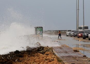 Huracán IOTA afecta Cartagena de Indias. Foto: EFE