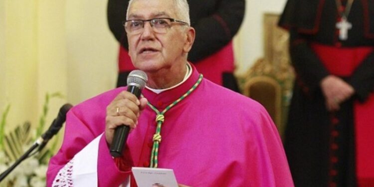 El arzobispo de Lima, monseñor Carlos Castillo. Foto agencias.