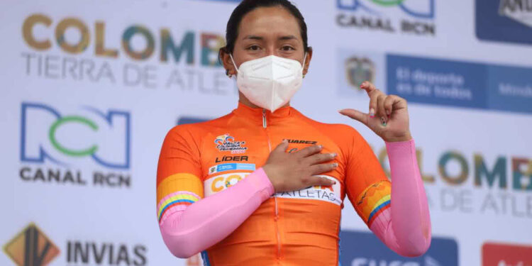 La ecuatoriana Miryam Núñez, campeona de la Vuelta a Colombia. Foto agencias.