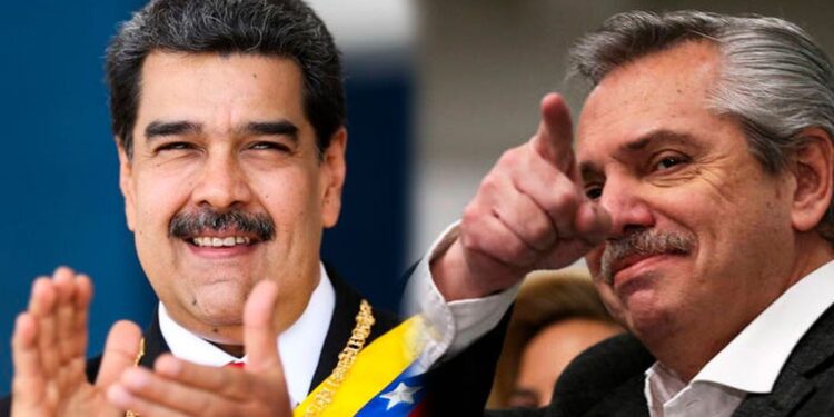 Nicolás Maduro y Alberto Fernández. Foto La República.