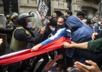 Protestas Perú. Foto Diario Las Américas.