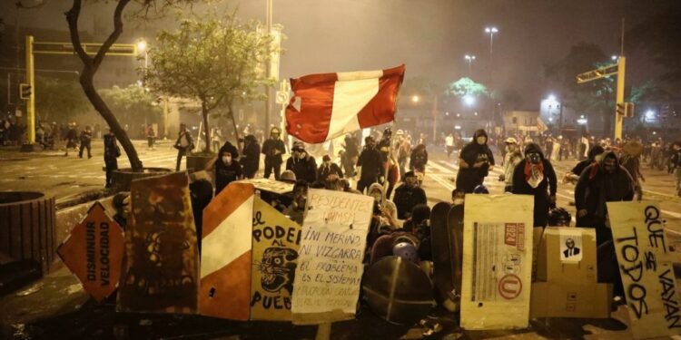 Protestas Perú. Foto Latinus.