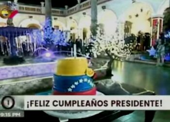 Torta cumpleaños Nicolás Maduro. 23Nov2020. Foto captura de video.
