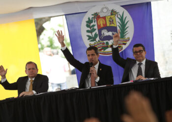 Pdte. (E) Juan Guaidó. Asamblea Nacional. Foto  REUTERS/Manaure Quintero