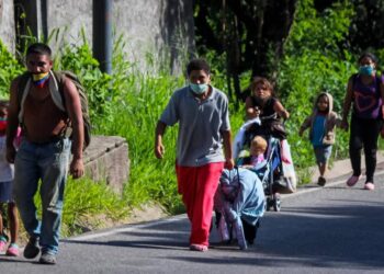 Venezolanos migrantes. Foto EFE.