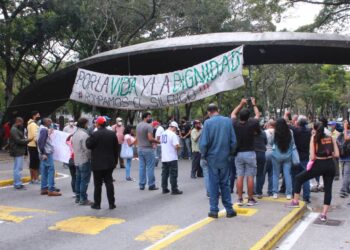 23 de enero. UCV protesta. Foto @_Provea